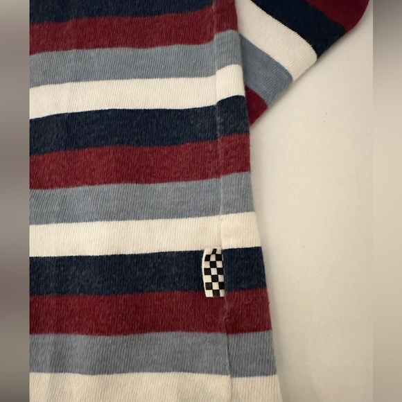 VANS Ladies Classic Fit Tee. Size Medium. - Picture 5 of 8